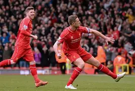 C7娱乐中国-利物浦主场险胜，欧冠决赛看点十足(利物浦欧冠决赛首发名单vs热刺)